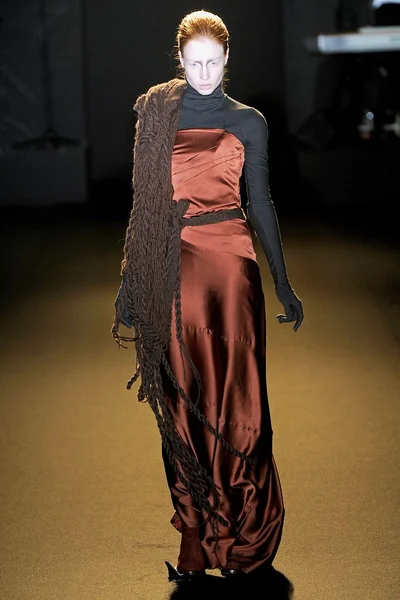 Look 37